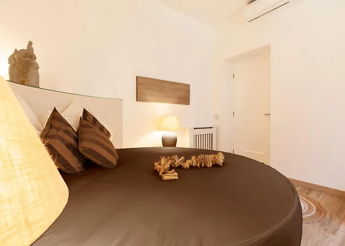 Vatican Borgo Pio Splendid Apartment *